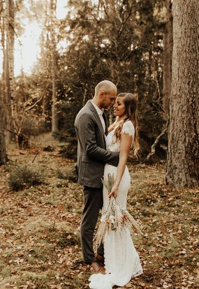 Bryllupsbilleder i skoven af Louise Landgren